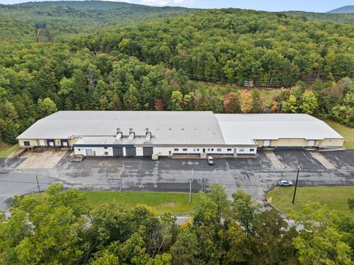 2000 N Delphine Ave, Waynesboro, VA, 22980 | Card Image