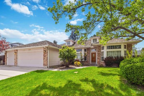 10541 W Rockwood St, Boise, ID, 83704-1990 | Card Image