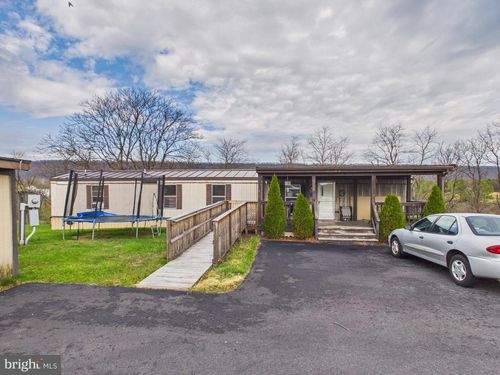 928 Dominion Rd, GERRARDSTOWN, WV, 25420-4176 | Card Image
