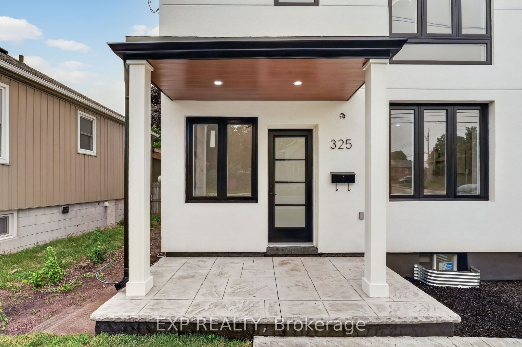 Residential in Hamilton 4