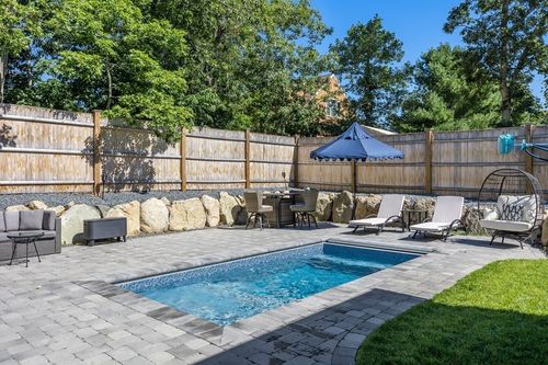 800 Route 6a, Yarmouth Port, MA, 02675-2073 | Card Image