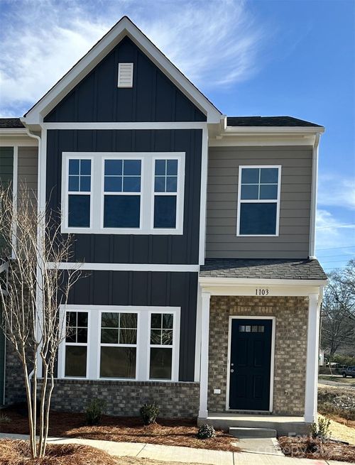 1103 Foundry Dr, Gastonia, NC, 28054-4642 | Card Image