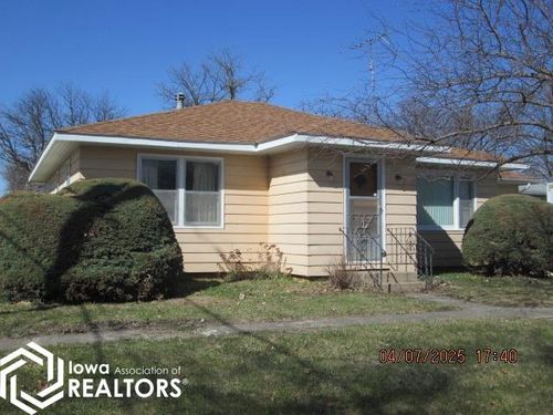 205 7th Ave Sw, Clarion, IA, 50525-1939 | Card Image