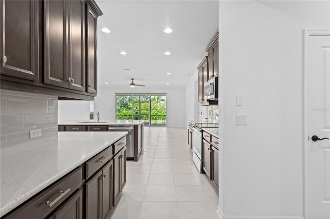 926 Fernleaf Run, House other with 4 bedrooms, 3 bathrooms and null parking in BRADENTON FL | Image 6
