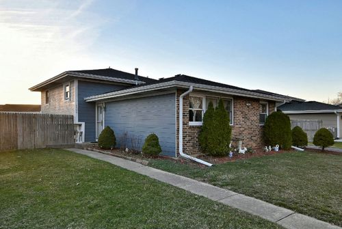1506 Liberty Dr, Glendale Heights, IL, 60139-2922 | Card Image
