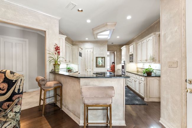5613 Shady Elm Cir, House other with 4 bedrooms, 4 bathrooms and null parking in Plano TX | Image 13