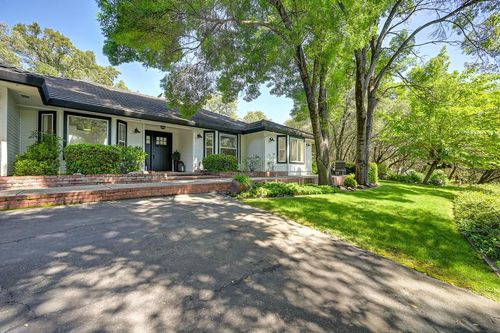 1440 Shadow Rock Drive, Auburn, CA, 95602 | Card Image