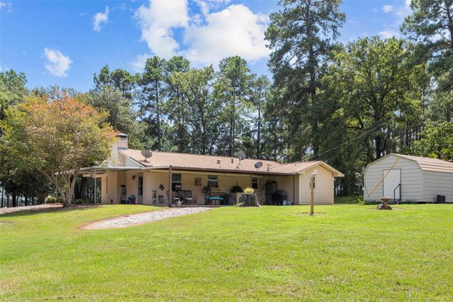 19769 State Highway 21 E, House other with 3 bedrooms, 2 bathrooms and 1 parking in Grapeland TX | Image 27