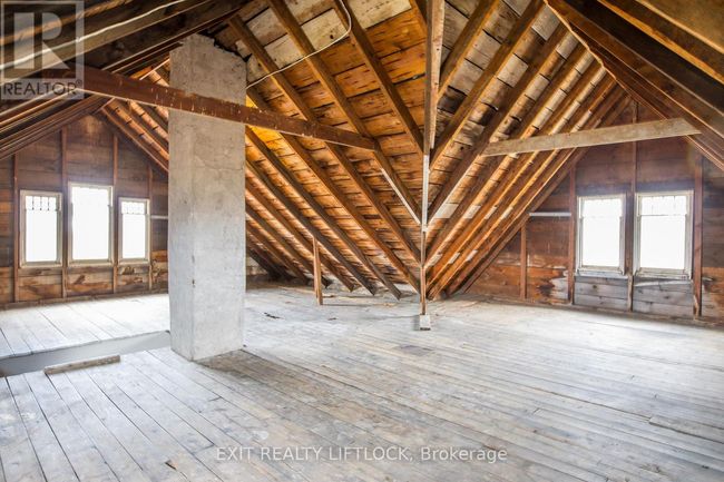 4922 7 Highway, House other with 3 bedrooms, 2 bathrooms and 10 parking in Omemee ON | Image 26