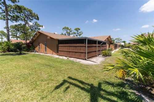 5620 Foxlake Dr, NORTH FORT MYERS, FL, 33917-5647 | Card Image