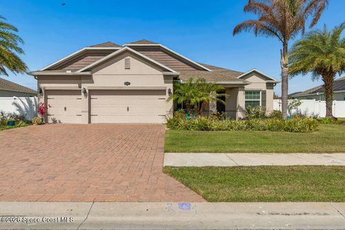 5045 Hebron Dr, Merritt Island, FL, 32953-8151 | Card Image
