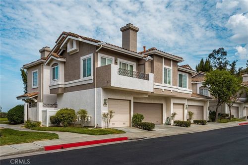 1045 S Daybreak Ct, Anaheim, CA, 92808 | Card Image