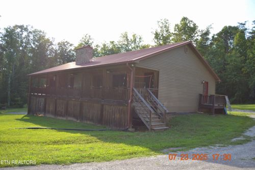 1617 Bull Run Rd, Luttrell, TN, 37779-2609 | Card Image