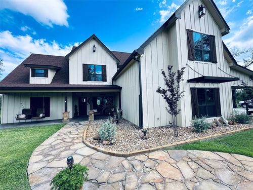 125 Drake Ct, Comanche, TX, 76442-1583 | Card Image