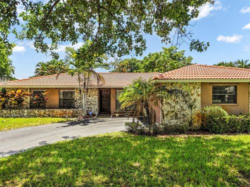 8842 Nw 1st St, Coral Springs, FL, 33071-7512 | Card Image