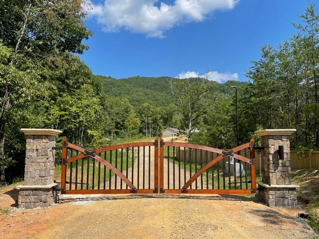 28 Divine Dr, House other with 3 bedrooms, 2 bathrooms and null parking in Murphy NC | Image 34