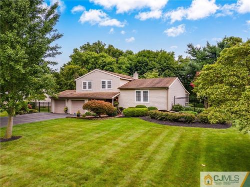 9 Welcome Farms Road, South Brunswick, NJ, 08852 | Card Image