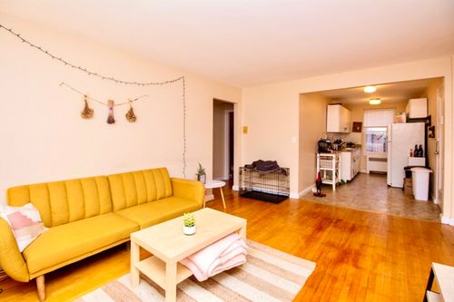 apt-1-38 Dean Rd, Brookline, MA, 02445-4216 | Card Image