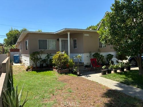 5915 Lemon Ave, Long Beach, CA, 90805-3526 | Card Image