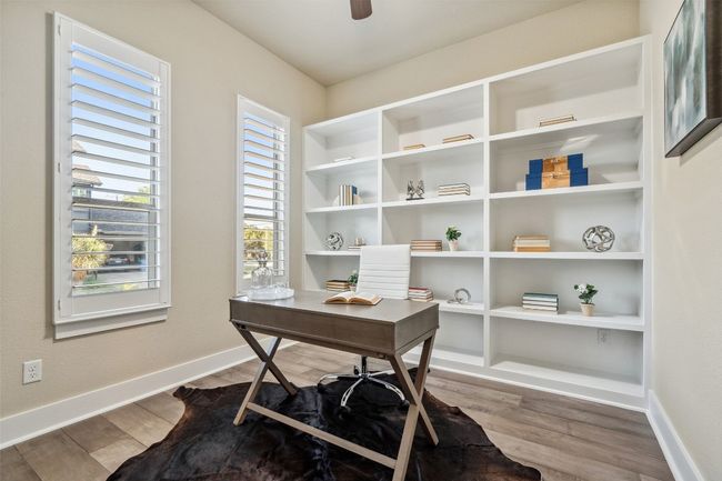 511 Hurst Creek Rd, House other with 5 bedrooms, 4 bathrooms and 6 parking in Lakeway TX | Image 24