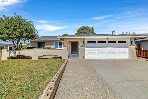 34104 Cromwell Pl, Fremont, CA, 94555-1412 | Card Image