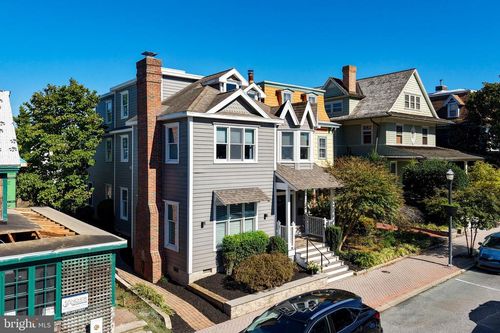 225 2nd St, LEWES, DE, 19958-1325 | Card Image