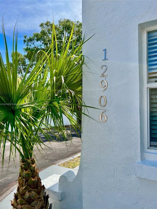 apt-1-12906 Ne 6th Ave, North Miami, FL, 33161-7717 | Card Image