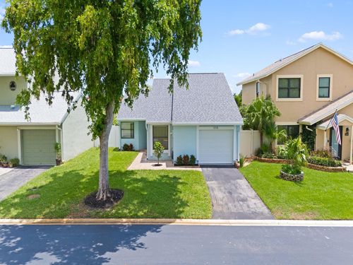 5705 Northpointe Ln, Boynton Beach, FL, 33437 | Card Image