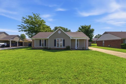 7446 Cliffwood Dr, Horn Lake, MS, 38637-1191 | Card Image