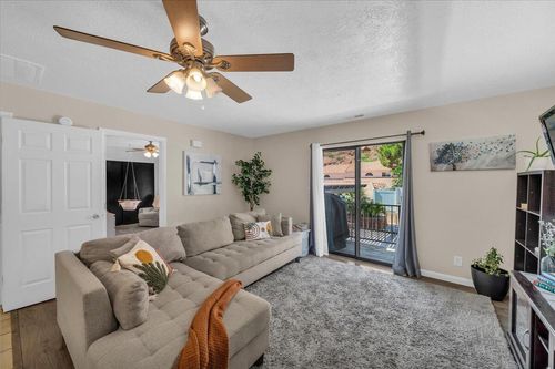 apt-5-695 N 500 W, St George, UT, 84770-2670 | Card Image