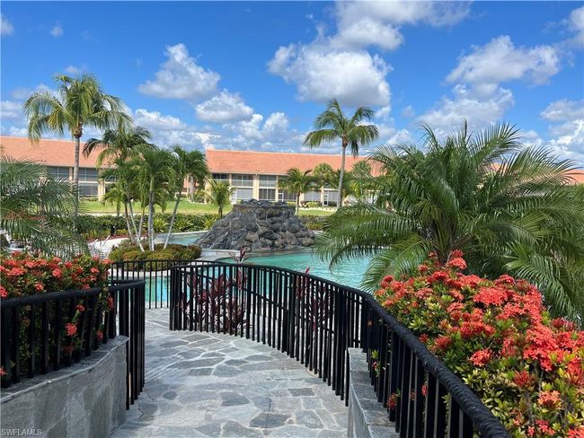APT-6 - 6730 Beach Resort Dr, Condo with 2 bedrooms, 2 bathrooms and 1 parking in NAPLES FL | Image 37