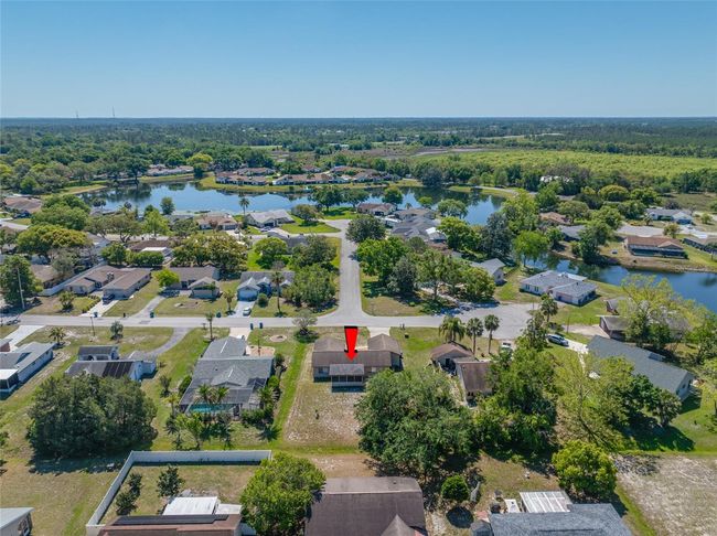 7309 Berwick Way, House other with 3 bedrooms, 2 bathrooms and null parking in Weeki Wachee FL | Image 54