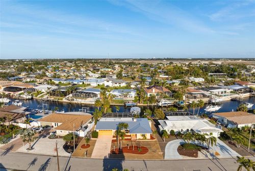 5207 Bimini Dr, Bradenton, FL, 34210-2022 | Card Image