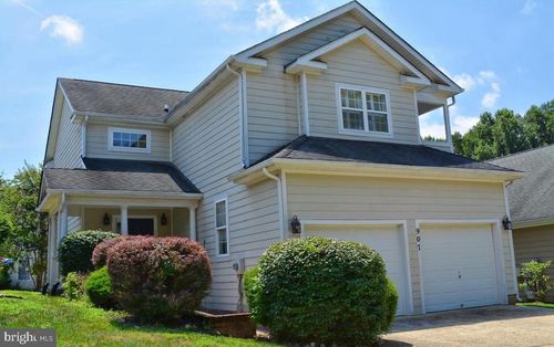 907 Hickory Cir, LA PLATA, MD, 20646-3214 | Card Image