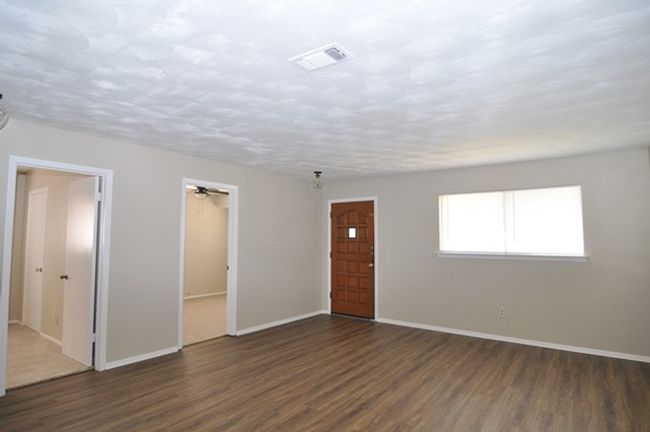 1007 Easy St, House other with 3 bedrooms, 2 bathrooms and null parking in Grapevine TX | Image 11