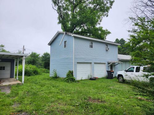 1685 Presley Dr, Cassville, MO, 65625-1025 | Card Image