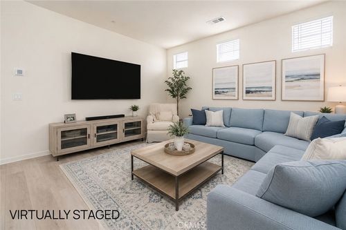 4052 Summer Way, Corona, CA, 92883-3699 | Card Image