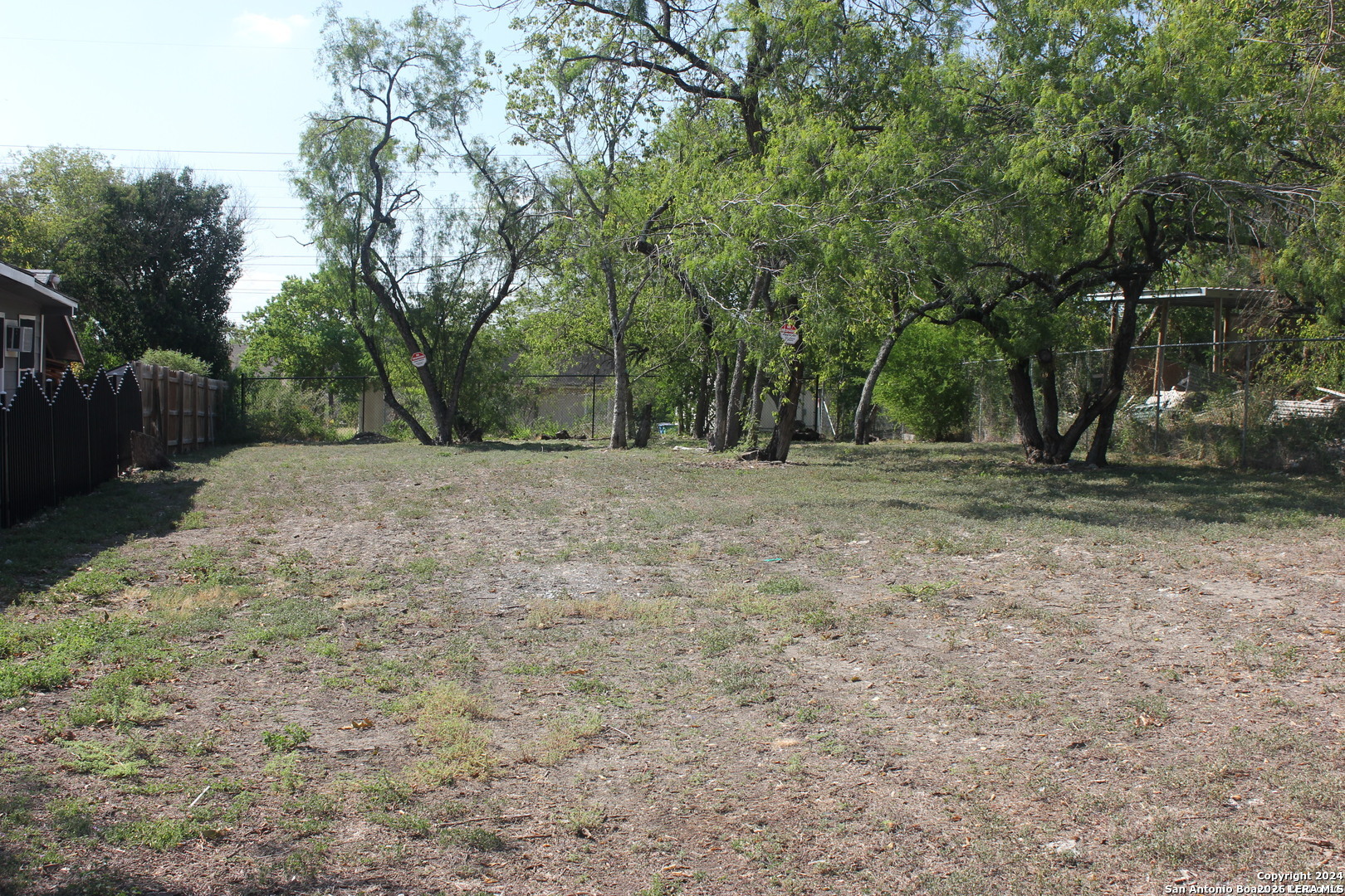 Land in San Antonio