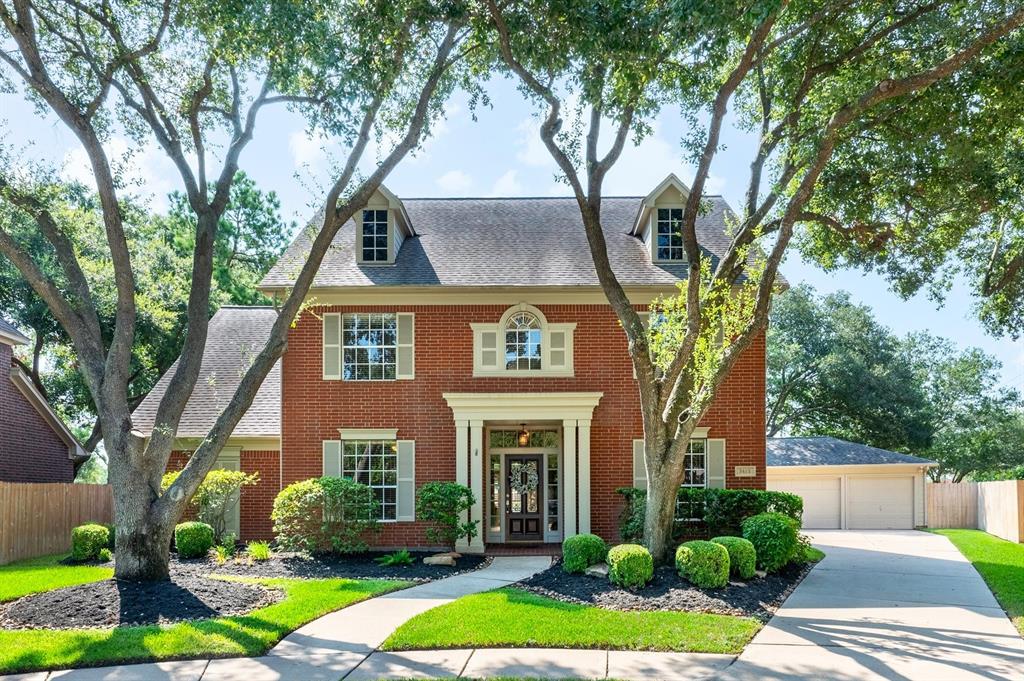 Castlewind Dr, Katy, TX 77450