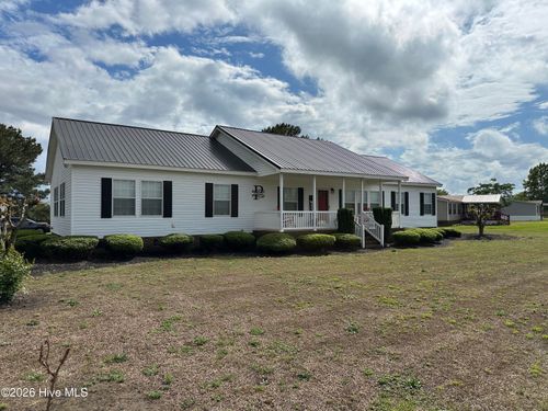 1198 Kenan Weeks Road, Newton Grove, NC, 28366 | Card Image