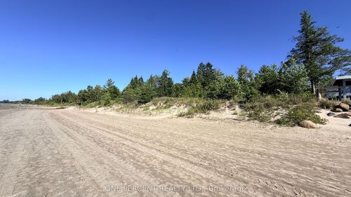 1554 Shore Lane, Wasaga Beach, ON, L9Z1W3 | Card Image