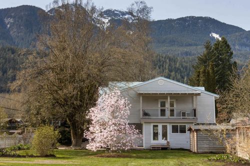 1155 Judd Rd, Squamish, BC, V0N0A4 | Card Image