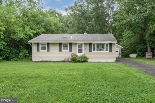 405 Magnolia Rd, MOUNT LAUREL, NJ, 08054-2149 | Card Image