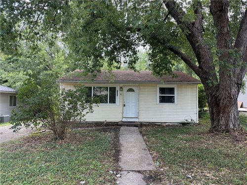 4529 N Forest Ave, Kansas City, MO, 64116-1937 | Card Image