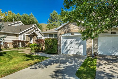 274 N 100 W, Centerville, UT, 84014-3503 | Card Image
