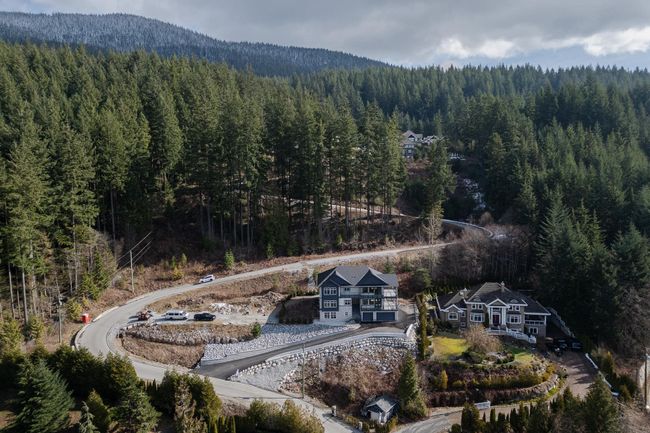 779 Sunset Ridge, House other with 9 bedrooms, 6 bathrooms and 6 parking in Anmore BC | Image 34