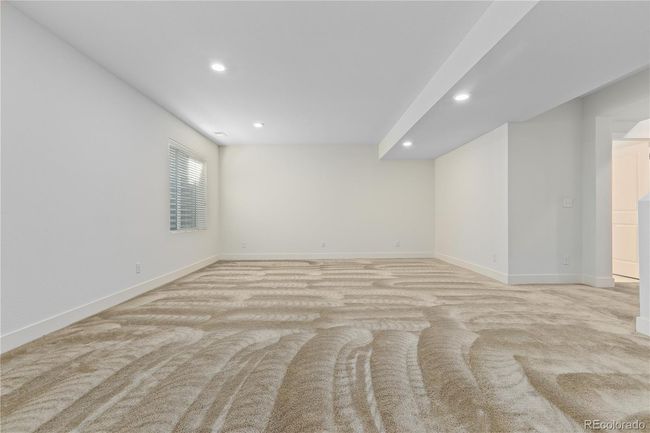 2042 Sicily Cir, House other with 4 bedrooms, 3 bathrooms and 2 parking in Longmont CO | Image 27