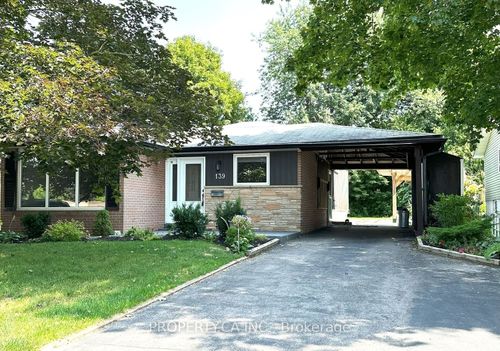 139 Carlson Dr, Newmarket, ON, L3Y3H1 | Card Image