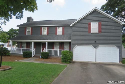 207 Beechwood Dr, Roanoke Rapids, NC, 27870-3259 | Card Image