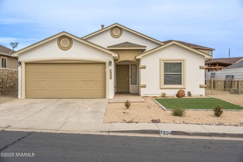 7324 Vista De Sobre Dr, Las Cruces, NM, 88012-0770 | Card Image